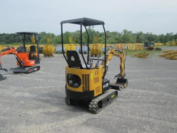 AGT 13.5HP, 1 ton RATO Engine Mini Hydraulic Excavator Micro Crawler Digger, Gasoline Chicago Stock| AGT-H12R